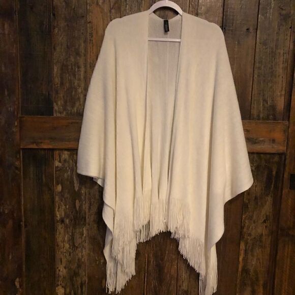 Accessory Street OS Beige BOHO Poncho Vibe Fringe Oversized 42” Scarf Wrap - Picture 2 of 8
